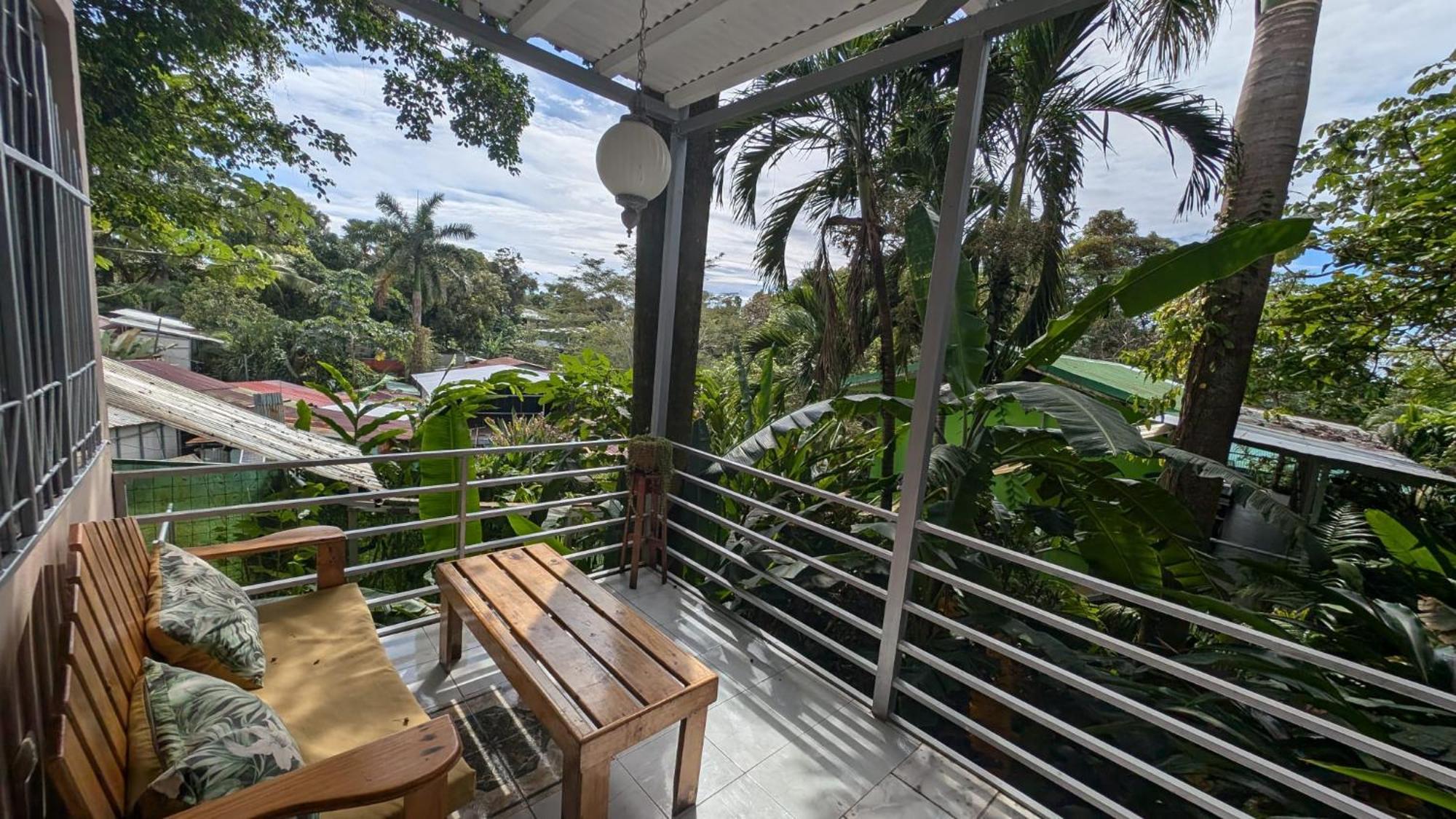 Peace Of Paradise Manuel Antonio Luaran gambar
